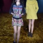 Desfile de la firma catalana Desigual en la 61ª Mercedes Benz Fashion Week Madrid.
