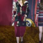 Desfile de la firma catalana Desigual en la 61ª Mercedes Benz Fashion Week Madrid.