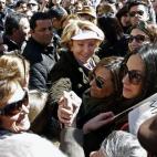 5c8a9f8f360000a61b6bb99e