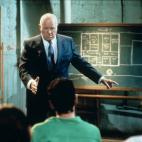 Lawrence Tierney tuvo una carrera volátil y su actitud fue problemática durante el rodaje. Falleció en 2002. Después de Reservoir Dogs tuvo pequeños papeles en series de televisión y pequeñas películas.
