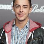 5c8ad8fc3b000072066cae70