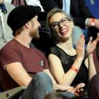 5c8a4136360000c81a6b3ba4