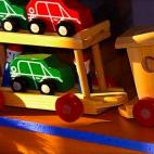 Hay muchísimas campañas para ayudar a las familias con problemas económicos a poder escribir su carta a los Reyes Magos. Páginas como "No sin juguetes" facilitan el intercambio entre familias donantes y familias que pueden y quieren repartir.