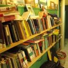 @mfunesb Día del libro, 23 de abril. #mibiblioteca @ElHuffPost http://ow.ly/i/1XrLp