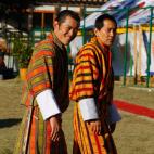 5c8ae96a22000051001a1502