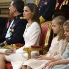 La de los reyes y las reinas, los príncipes y las princesas... En los cuentos. Matemos la inocencia: en la vida real todas las sangres son rojas. La creencia popular data del siglo IX, cuando se creía los privilegiados tenían la sangre de ese...