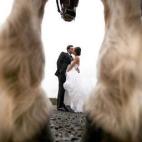 5c8a4e48250000e203c8dfa5