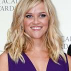 5c8b6eaa240000f7054d7726