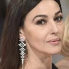 5c8b6eab360000ba1a6d117e