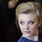 5c8b6eae240000f7054d7738