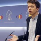 Íñigo Errejón es 'Bebé Probeta' y 'Errejón Tres Comidas al Día'.