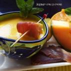 La mojama de at&uacute;n pone la nota salada, pero se puede servir con pistachos si quiere optar por lo vegetariano y no renunciar al contraste de sabores. En CookPad puedes revisar c&oacute;mo se prepara.