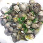 Con un m&iacute;nimo de preparaci&oacute;n se obtiene un plato f&aacute;cil y r&aacute;pido de hacer con un sabor exquisito con todo el sabor a mar. Lee la receta en CookPad.