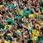 5c8a3f22250000bd0580e4ab