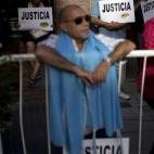 5c8a3b62360000ba1a6b355f