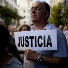 5c8a3b63360000a61b6b3561