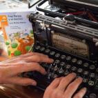 Juan Mu&ntilde;oz Mart&iacute;n es el autor de 'Fray Perico y su borrico', de la que se han impreso 45 ediciones en 40 a&ntilde;os, convirti&eacute;ndose en el libro m&aacute;s vendido de la colecci&oacute;n de literatura infantil