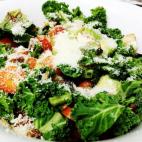 Con esta receta con higos secos, pipas de calabaza y de girasol, champi&ntilde;ones, aguacate y col kale tendr&aacute;s la energ&iacute;a necesaria para aguantar un verano caluroso. Consulta todos los ingredientes necesarios en CookPad.