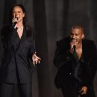 5c8a9d3b2400000a05a35171