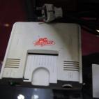 Primera consola de la empresa japonesa Nec que salió al mercado para competir con la Famicom de Nintendo. Ya tenía una potencia gráfica de 16 bits. "Aquí en España se la conoce como la Turbograxt y mucho más grande. En Japón creen que nad...