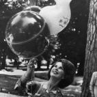 5c8b6f23240000f7054d784c