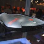 Esta fue la última consola que sacó la compañía estadounidense Atari, que era tan potente en los albores de la industria. "Dejó de fabricar consolas porque eran complicadas de programar y las empresas dejaron de hacerlo y se pasaron a la co...