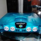 "La Nintendo 64 fue una de las rebeldías de Nintendo. Se quedó en los cartuchos porque vio que los CD eran muy fáciles de piratear. Fue un error, desde mi punto de vista. Pero Nintendo es quien ha inventado casi todo y esta consola no es la e...