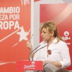 Ahora nadie le rechista por los pasillos de Ferraz, pero ella empezó desde lo más bajo en el partido: era la telefonista. Estos días siente la llamada de Europa.