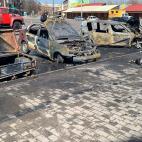 Coches calcinados a las afueras de la estaci&oacute;n