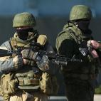 Crimea es el punto principal del conflicto en Ucrania. Se alberga la flota rusa en el Mar Negro. Putin sostiene que Crimea fue regalada a Ucrania en tiempos de Nikita Jruschov y que se ha cometido una "injustica histórica". Según los analist...