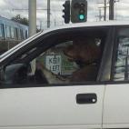 5c8a4df2250000bd0580f944