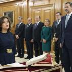 Conserva su cargo, retiene el Ministerio de la Presidencia y adquiere el de Administraciones Públicas. En vez de jurar, ha prometido el cargo.