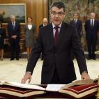 Nuevo fichaje para una nueva cartera. Nadal, que viene de dirigir la Oficina Económica de la Moncloa, ha jurado el cargo.