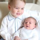 El 6 de junio de 2015, en su primera foto juntos, tomada por la duquesa Catalina.