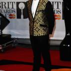 5c8b76ef230000d50424cd7b