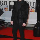 5c8b76ef360000a61b6d26f6