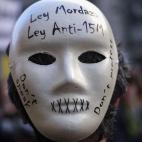 5c8adea32500000704c9c9ad