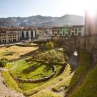 Además de ser el principal punto de entrada para aquellos que buscan explorar los Andes y el Machu Picchu, la ciudad de Cuzco, patrimonio mundial, está llena de templos históricos, monasterios y preciosas casas coloniales. Ver más fotos aquí.