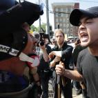 5c8a9412360000a61b6ba4c4