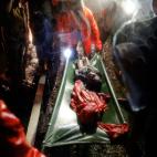 5c8a5412230000dd0422f7a1