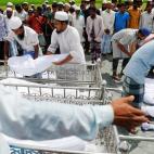 5c8a54142400000a05a2f20f