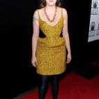 5c8a5476250000580681030c