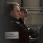 Familiares de las víctimas durante la misa,