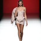 Puedes ver el desfile completo de Maya Hansen en Grazia.es