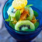 Los cítricos, kiwis, pimientos verdes y frutos del bosque tienen sustancias antihistamínicas como la vitamina C.