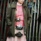 5c8a7367260000e104fe5d4b