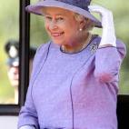 5c8a736c360000ba1a6b7dfa