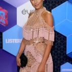 5c8b2538200000430470432a