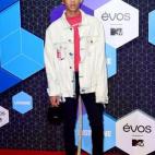 5c8b253f2400000a05a43563