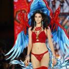 5c8aaaa8230000d504237850